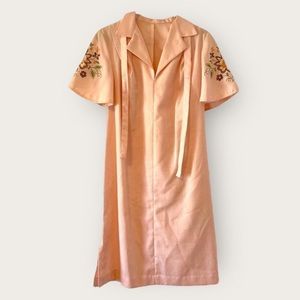 Vintage 80s Peach Dress With Embroidery
